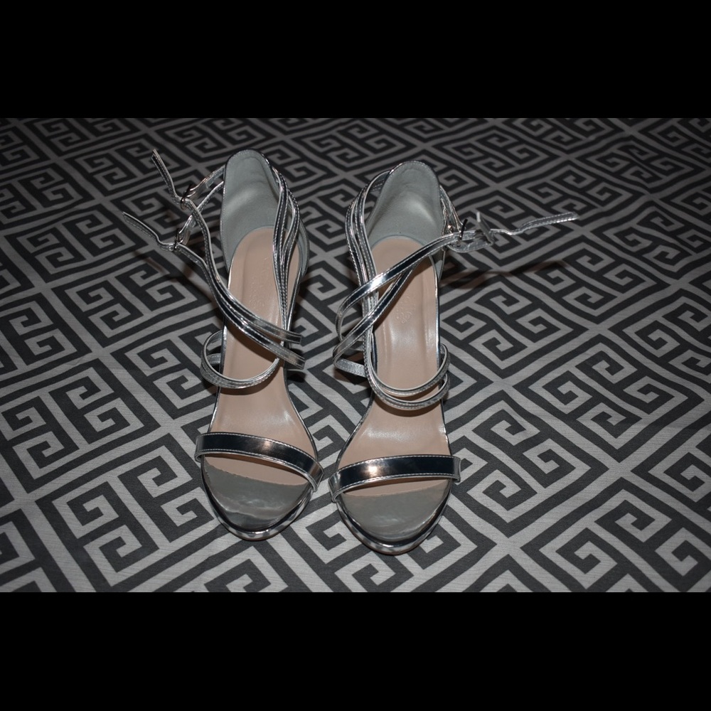Charlotte Russe heels  size 7